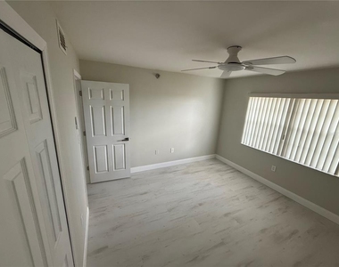 2530 Gary Circle - Photo Thumbnail 28