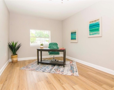 3708 W Tyson Avenue - Photo Thumbnail 20
