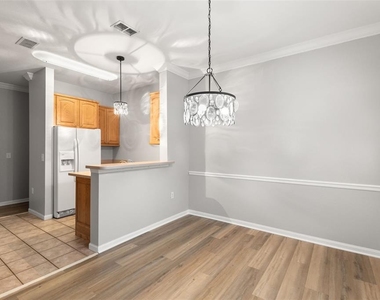 2200 Tuscany Trace - Photo Thumbnail 6