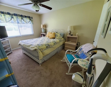 1907 Canterbury Lane - Photo Thumbnail 13
