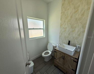 408 Finley Avenue - Photo Thumbnail 6