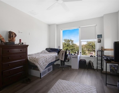 2506 W Cleveland Street - Photo Thumbnail 14