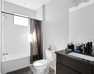 2506 W Cleveland Street - Photo Thumbnail 20