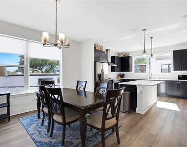 2506 W Cleveland Street - Photo Thumbnail 6