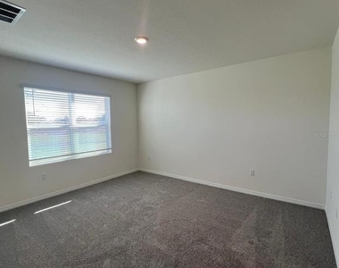 631 Park Place Boulevard - Photo Thumbnail 21