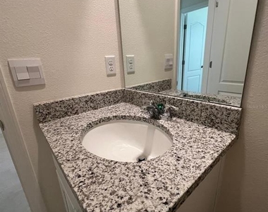 631 Park Place Boulevard - Photo Thumbnail 17