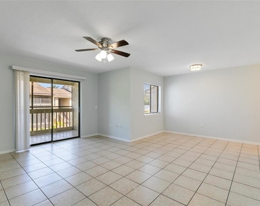 1040 S Buena Vista Drive - Photo Thumbnail 2