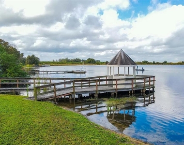 1040 S Buena Vista Drive - Photo Thumbnail 13