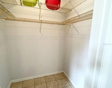 1040 S Buena Vista Drive - Photo Thumbnail 5