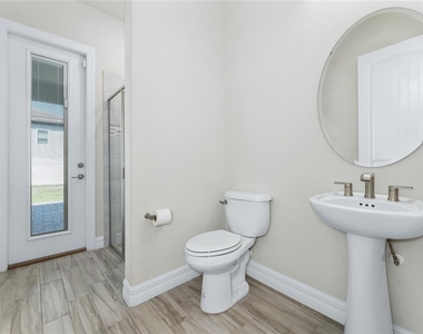 9242 Hanging Vine Court - Photo Thumbnail 26
