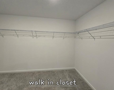 5034 Barnet Drive - Photo Thumbnail 6