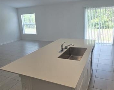 5034 Barnet Drive - Photo Thumbnail 3