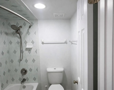 4407 S Semoran Boulevard - Photo Thumbnail 24