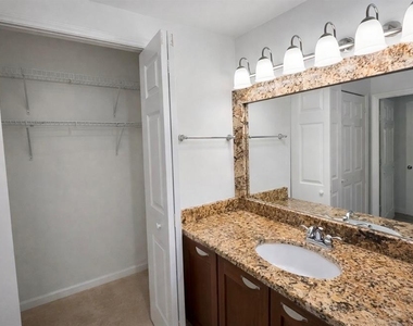 4407 S Semoran Boulevard - Photo Thumbnail 23