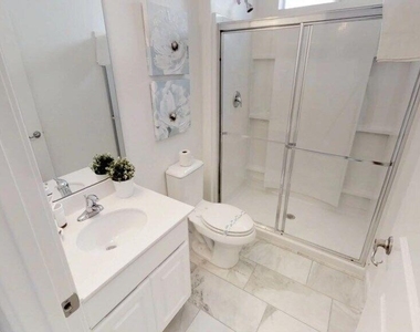 3810 Oakville Avenue - Photo Thumbnail 9