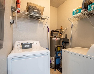 8913 Legacy Court - Photo Thumbnail 16
