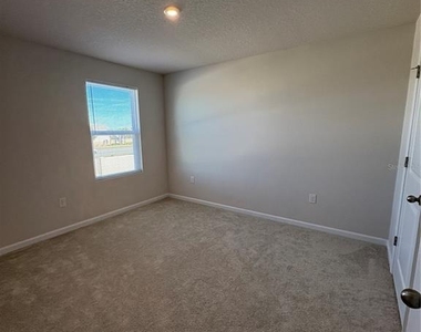 1221 Lexington Lane - Photo Thumbnail 29