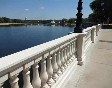 123 Blue Point Way - Photo Thumbnail 3