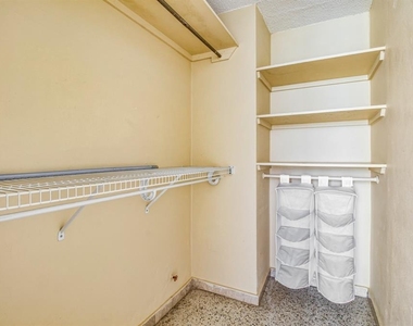 Cond. Laguna Gardens Ii 2 Ave. Laguna - Photo Thumbnail 10