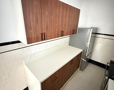 513 Barbe Street - Photo Thumbnail 9