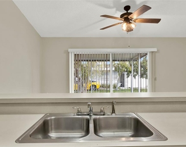 4241 Alamanda Boulevard - Photo Thumbnail 12