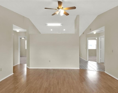 4241 Alamanda Boulevard - Photo Thumbnail 6