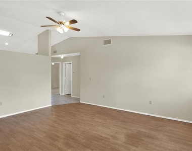 4241 Alamanda Boulevard - Photo Thumbnail 4