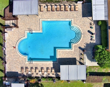 4241 Alamanda Boulevard - Photo Thumbnail 34