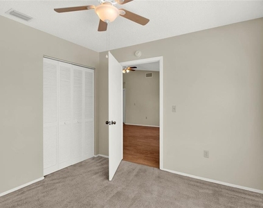 4241 Alamanda Boulevard - Photo Thumbnail 24