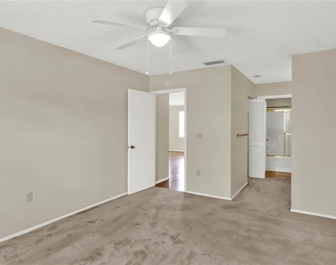 4241 Alamanda Boulevard - Photo Thumbnail 14