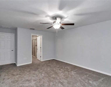 6711 Sw 64th Avenue - Photo Thumbnail 17