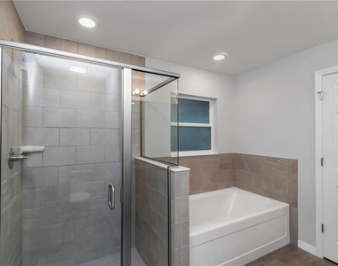 6711 Sw 64th Avenue - Photo Thumbnail 21