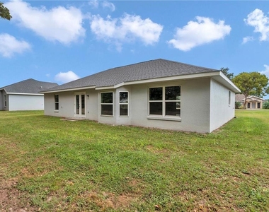 6711 Sw 64th Avenue - Photo Thumbnail 2
