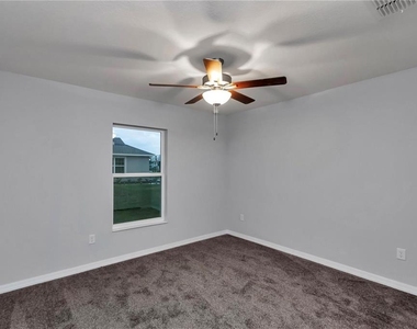 6711 Sw 64th Avenue - Photo Thumbnail 26