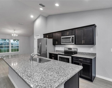 6711 Sw 64th Avenue - Photo Thumbnail 12