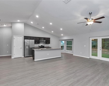 6711 Sw 64th Avenue - Photo Thumbnail 10