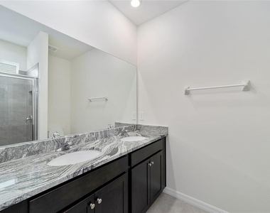 4111 Nw 44th Circle - Photo Thumbnail 22