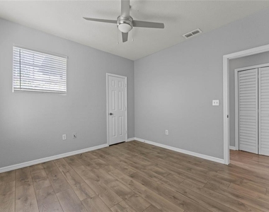 5501 Pga Boulevard - Photo Thumbnail 11