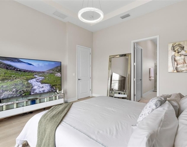 819 Liliana Drive - Photo Thumbnail 13