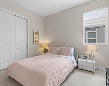 819 Liliana Drive - Photo Thumbnail 19