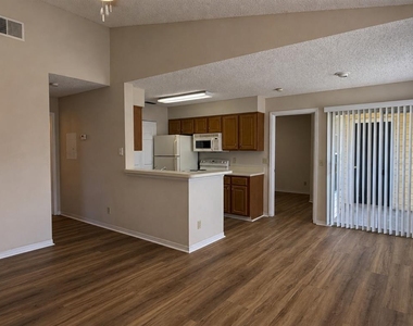 1063 S Hiawassee Road - Photo Thumbnail 3
