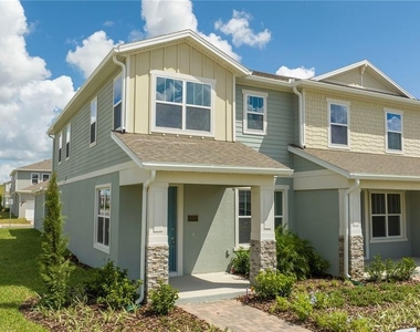 16350 Hamlin View Street - Photo Thumbnail 1