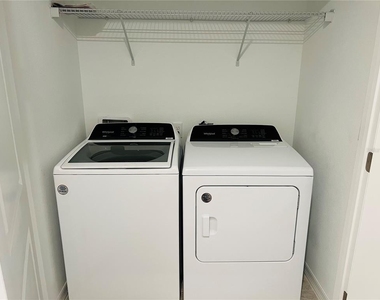 1105 Merrill Street - Photo Thumbnail 7