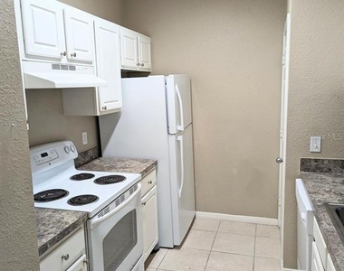 911 N Orange Avenue - Photo Thumbnail 9