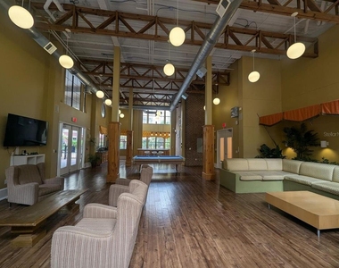 911 N Orange Avenue - Photo Thumbnail 14