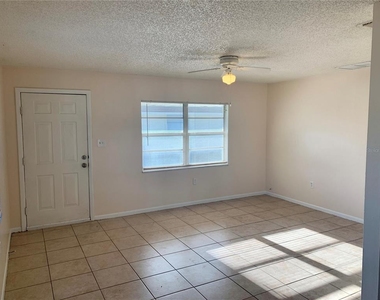 3738 67th Avenue N - Photo Thumbnail 1