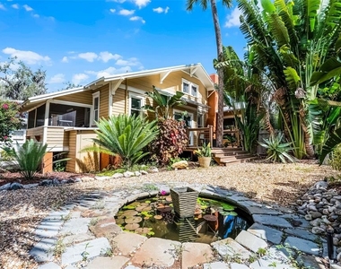 706 Hillcrest Street - Photo Thumbnail 12
