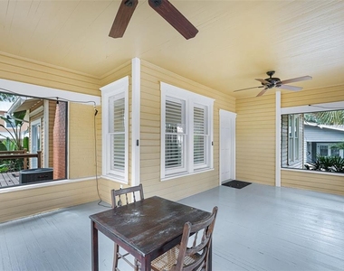 706 Hillcrest Street - Photo Thumbnail 2