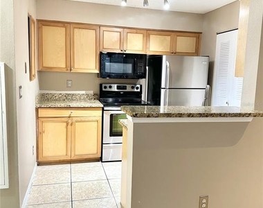 1055 S Hiawassee Road - Photo Thumbnail 4