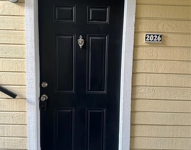 1055 S Hiawassee Road - Photo Thumbnail 1